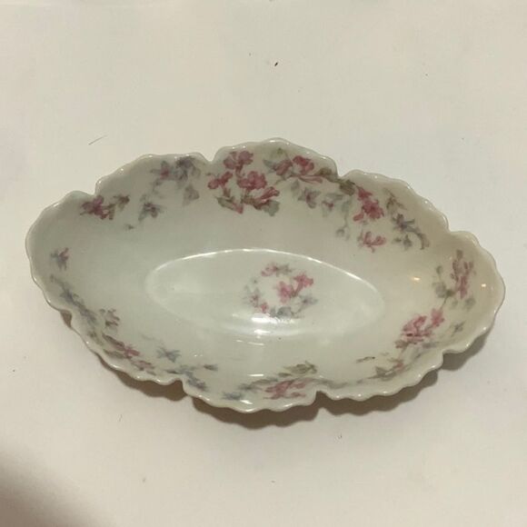 Antique Haviland Limoges Double Scalloped Edge Tray small Pink Flowers 8x4.5” B1 - Picture 1 of 5
